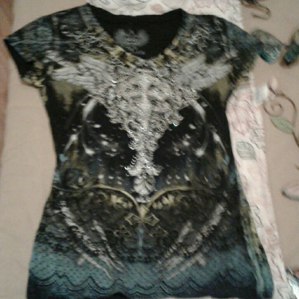 Small tshirt